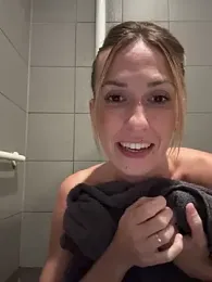 lola_tentatiion stripchat stream image