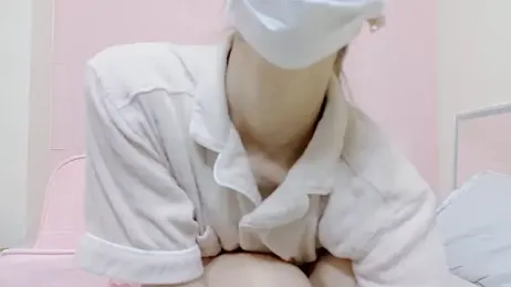 -nyanko- stripchat stream image