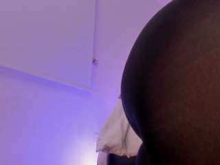 sexishantal1 camsoda stream image