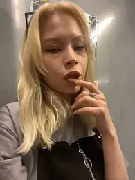 Cum_girlss stripchat stream image