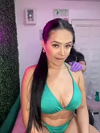 Sara_fun stripchat stream image