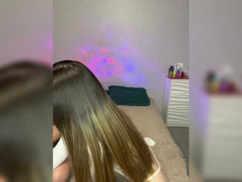 Cris_Mi bongacams stream image