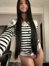 aly_golden_ stripchat stream image