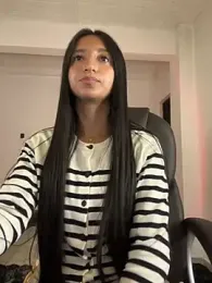 aly_golden_ stripchat stream image