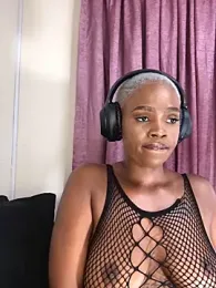 LuciousLips96 stripchat stream image