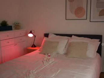 chloewildd chaturbate stream image