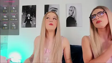 JESSI_NAOMI stripchat stream image